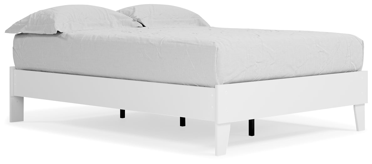 Piperton  Platform Bed