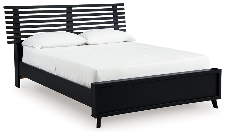 Danziar  Slat Panel Bed