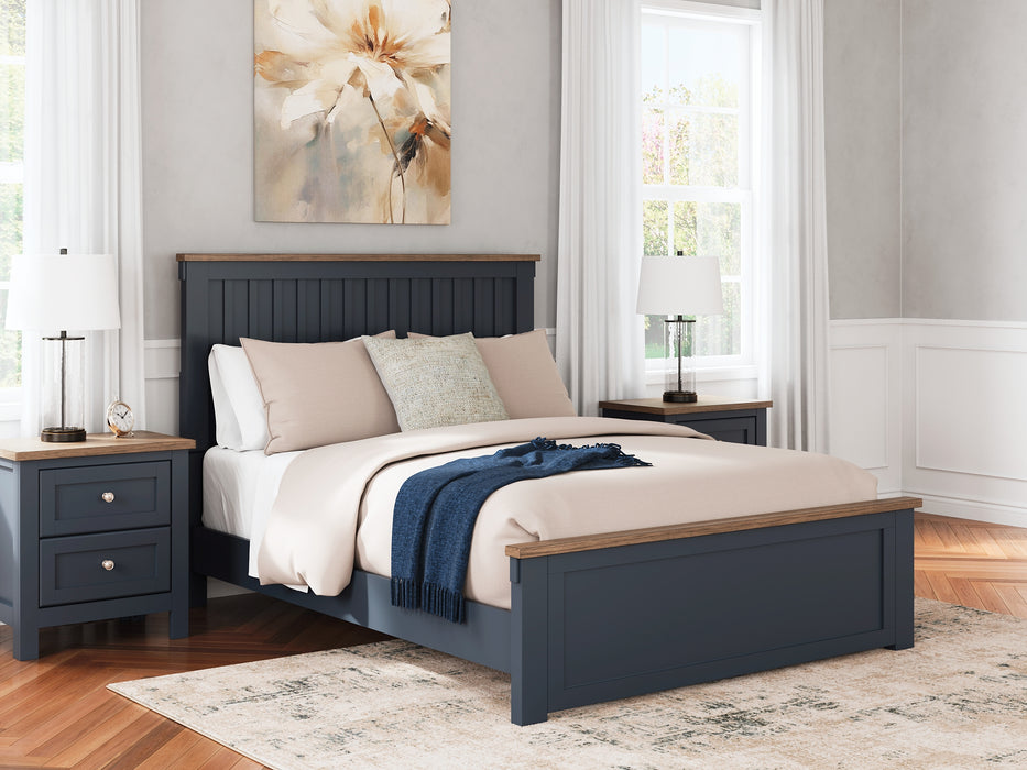 Landocken Queen Panel Bed with 2 Nightstands