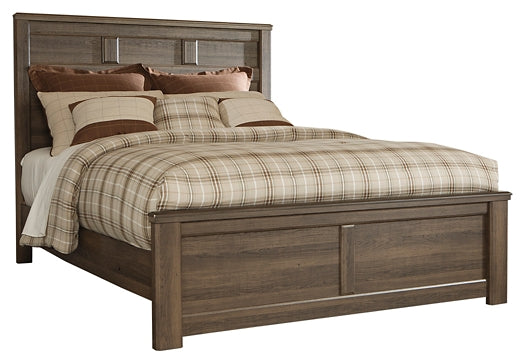 Juararo Queen Panel Bed with Mirrored Dresser, Chest and 2 Nightstands (8026980974909)