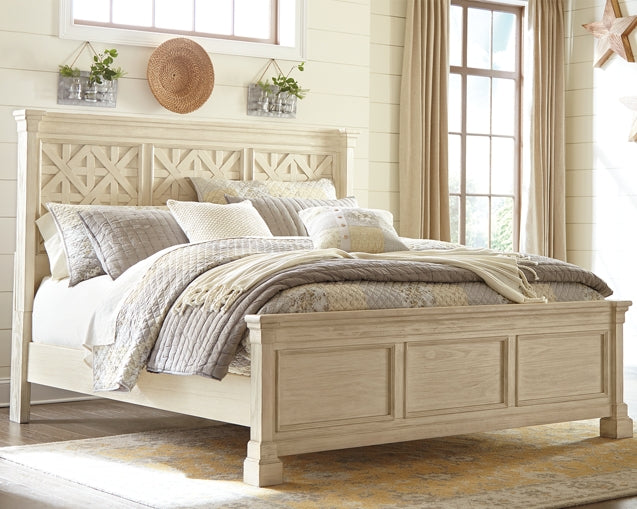 Bolanburg Queen Panel Bed with 2 Nightstands