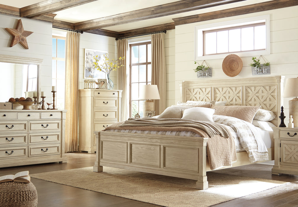 Bolanburg Queen Panel Bed with 2 Nightstands