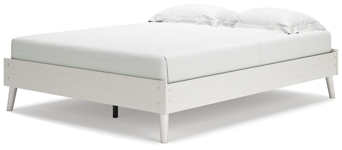 Aprilyn Queen Platform Bed with Dresser and Chest