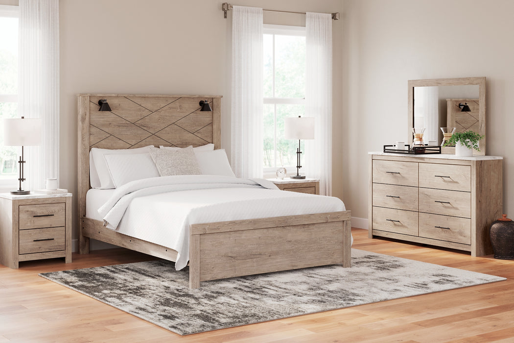 Senniberg Queen Panel Bed with Mirrored Dresser